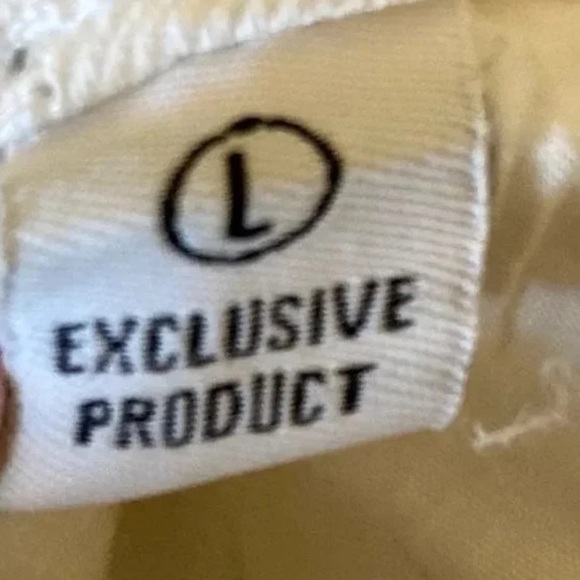 Enjean High Rise White Jean Shorts Size L - Picture 3 of 6